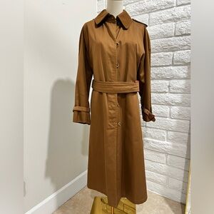 United by fashionaire Brown trench coat